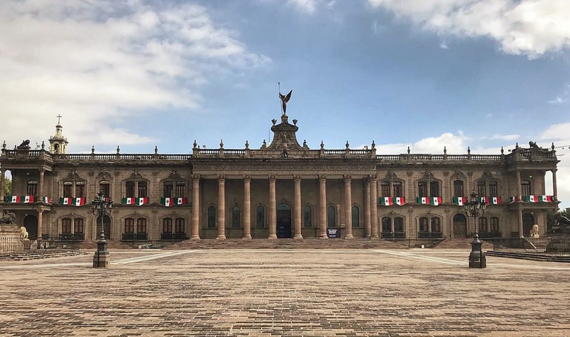  | La Silla Regia