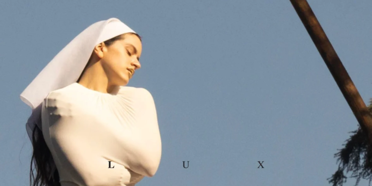 Rosalía | La Silla Regia Rosalía | La Silla Regia