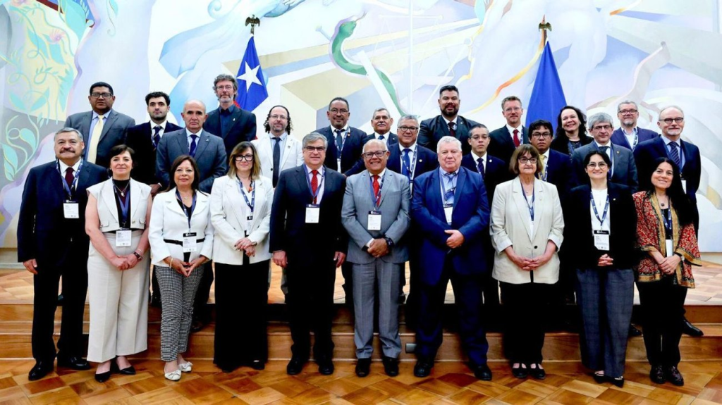 Educación-superior-formación-académica-uanl-santos-guzmán-lópez