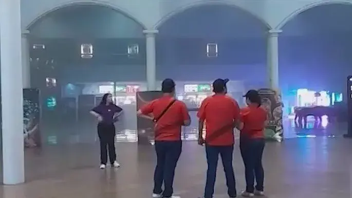 Image | La Silla Regia Incendio-en-cine-de-juárez-sala-6-extintor-paseo-juárez-vip