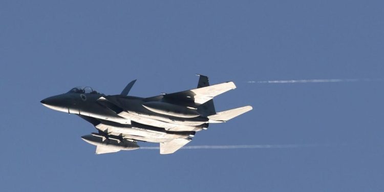 Avión Bajo Fuego Iraní | La Silla Regia