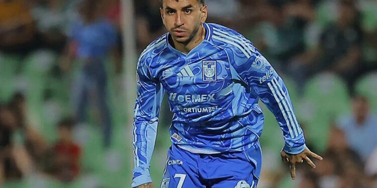 ángel Correa | La Silla Regia ángel Correa | La Silla Regia