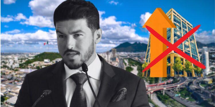 Fotografía De Samuel García Con El Fondo De Nuevo Le´n Atrás Y Un Vector De Un Edificio Con Un Tache Y Una Flecha Ascendente | La Silla Regia